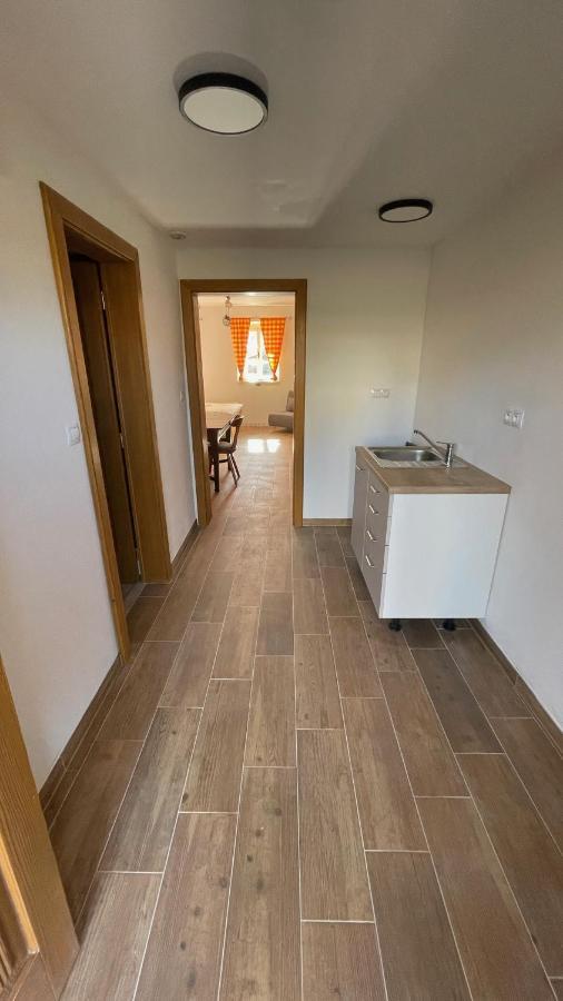 Penzion Pod Devítkou Hřensko Exterior foto